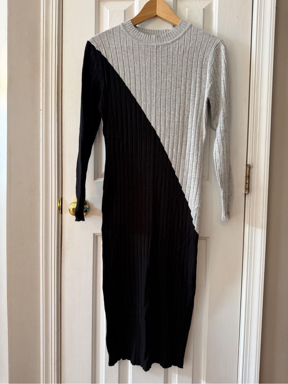Lascana Black & Grey Asymmetrical Ribbed Knit Sweater Dress Size US 4 / Small